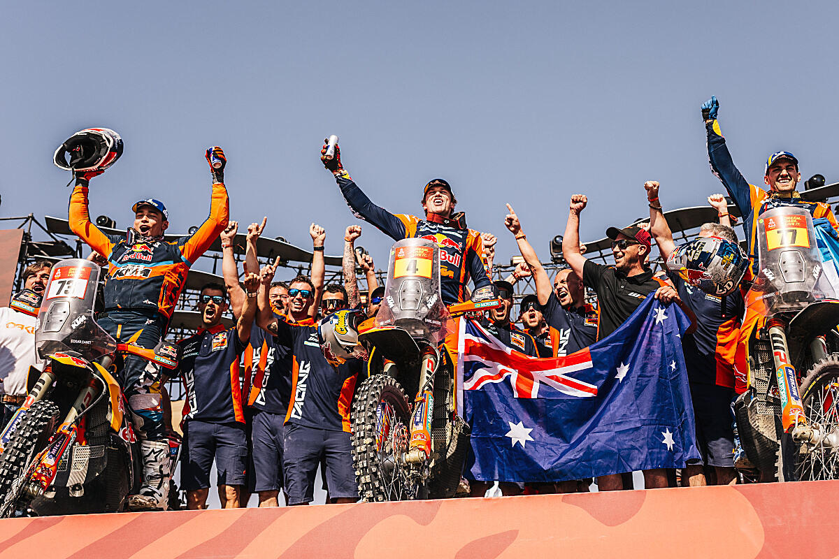 Red Bull KTM Factory Racing - Red Bull KTM Factory Racing -